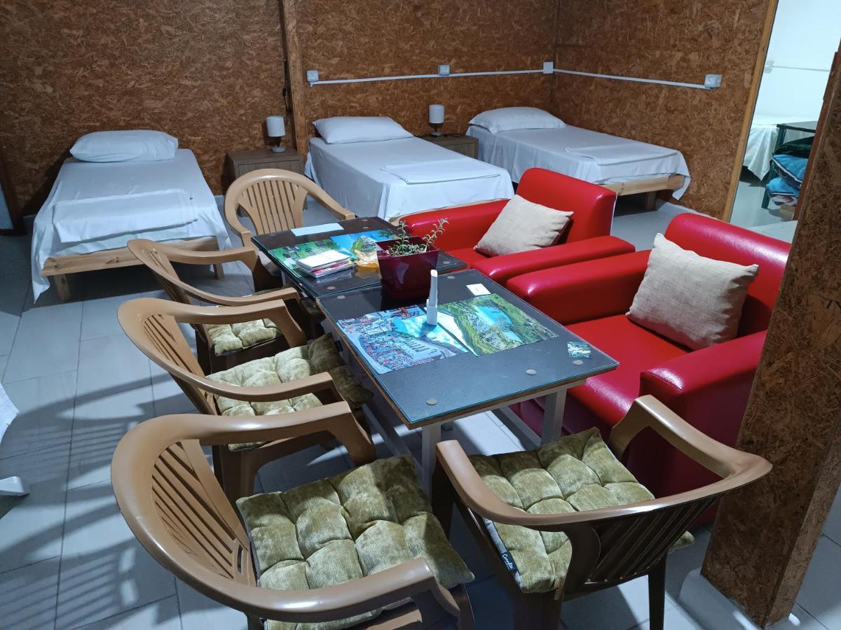 Guesthouse Eva Duplex Apartment Berat Ngoại thất bức ảnh
